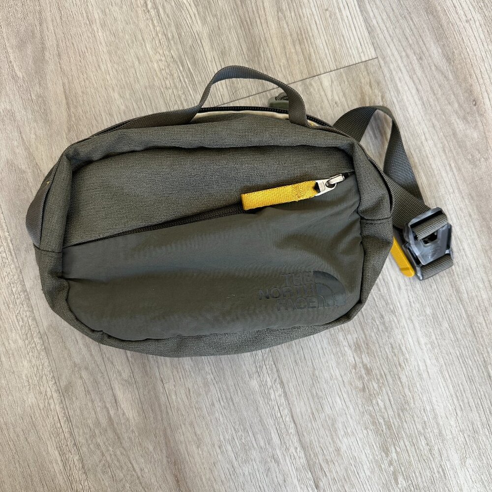 North Face Hip pack